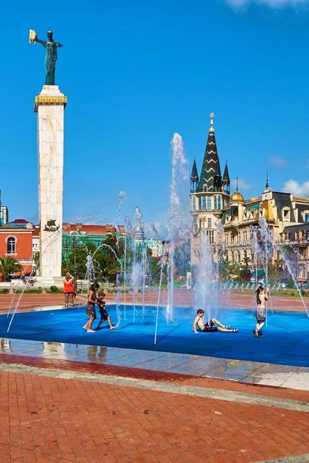 Апарт готель Orbi City Sea View - Special Category Батумі Екстер'єр фото